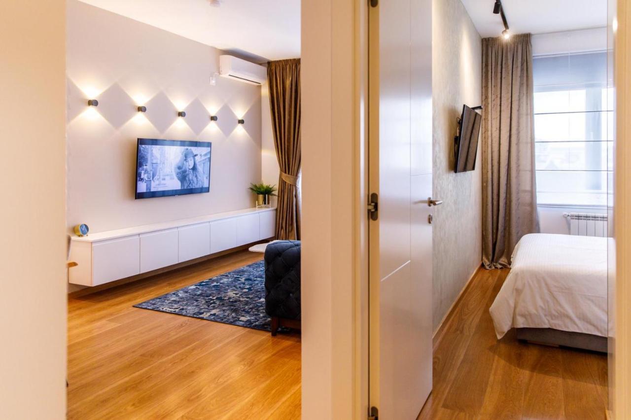 Dali Apartments Pupin Palace Novi Sad Dış mekan fotoğraf