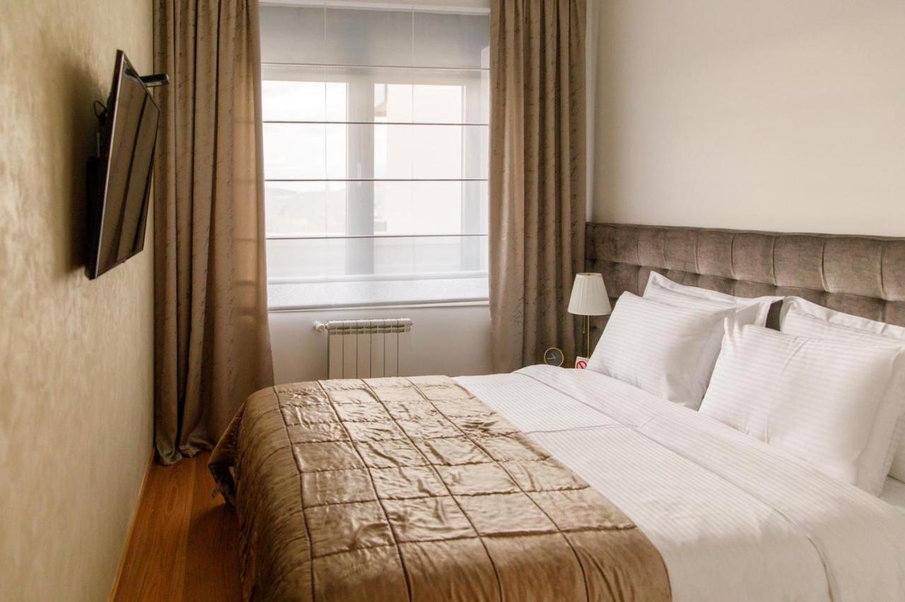 Dali Apartments Pupin Palace Novi Sad Dış mekan fotoğraf