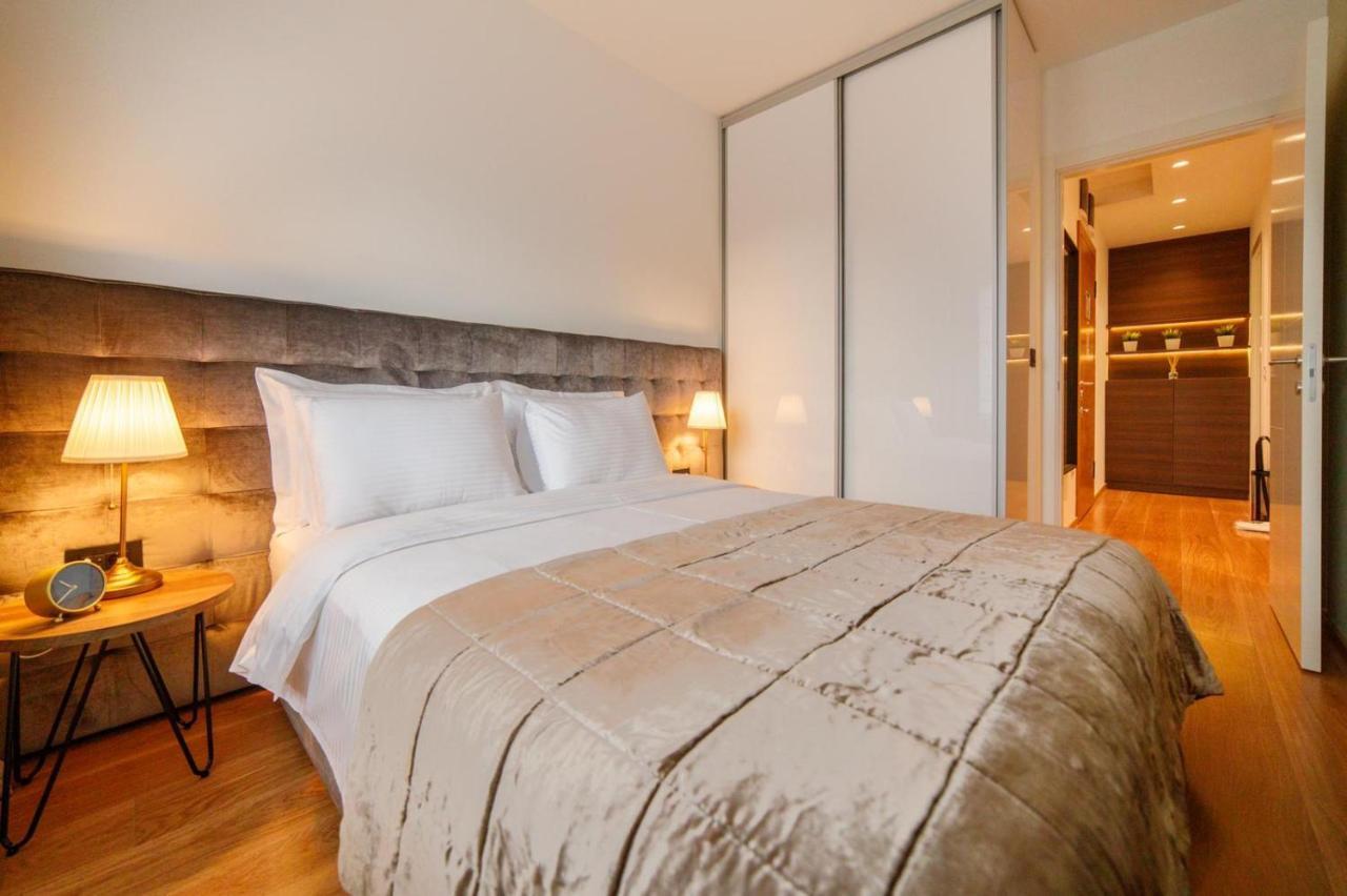 Dali Apartments Pupin Palace Novi Sad Dış mekan fotoğraf