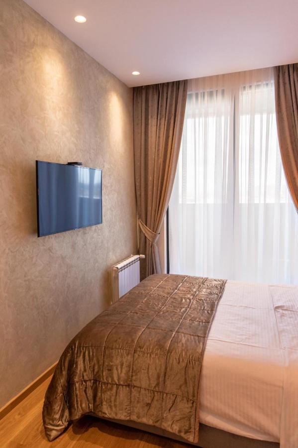 Dali Apartments Pupin Palace Novi Sad Dış mekan fotoğraf
