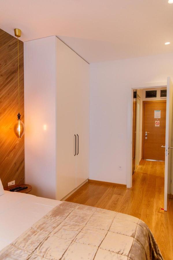 Dali Apartments Pupin Palace Novi Sad Dış mekan fotoğraf