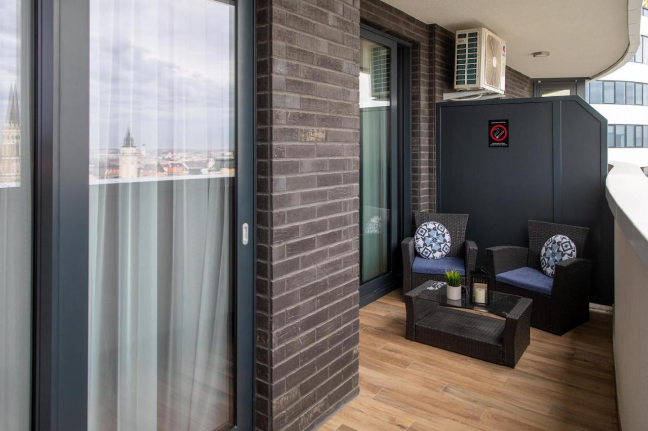 Dali Apartments Pupin Palace Novi Sad Dış mekan fotoğraf